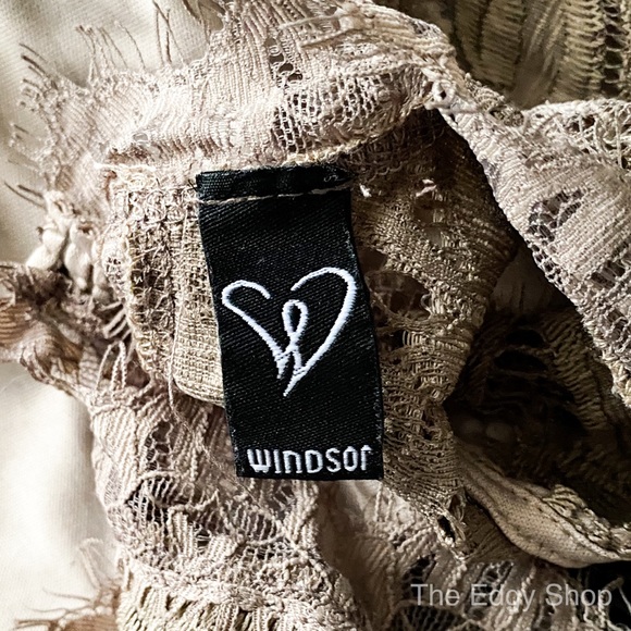 Windsor | Open Back Halter Eyelash Lace Dress - Picture 5 of 6